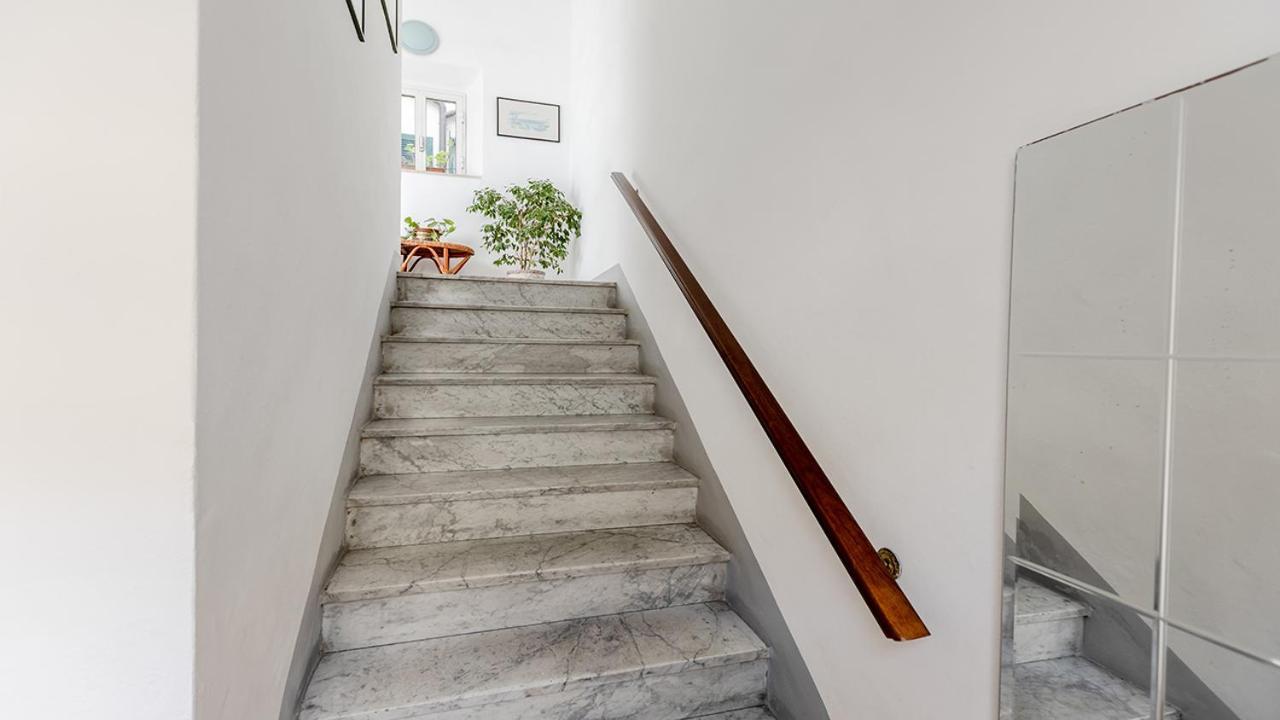 リヴォルノLa Casa Di Nonno Roberto By Rentbeatアパートメント エクステリア 写真