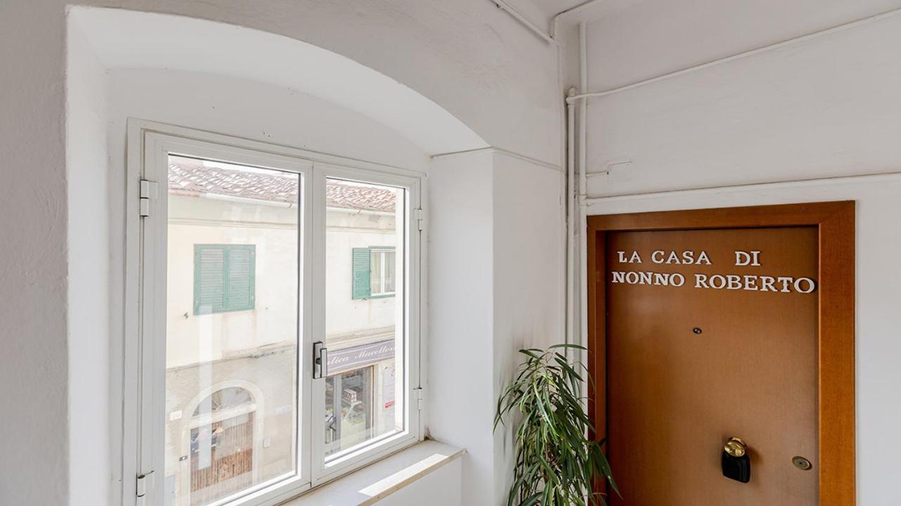 リヴォルノLa Casa Di Nonno Roberto By Rentbeatアパートメント エクステリア 写真